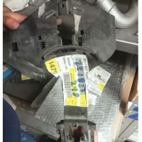 Lote 001 - Lote con 123 pzas de Refacciones para automóviles de diferentes marcas - Imagen 13