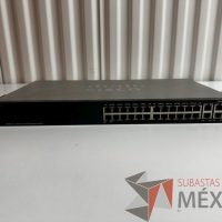 Lote 038 - Switch con 24 puertos Cisco, Modelo: SF300-48P