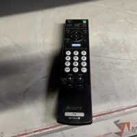 Lote 004 - Lote con 8 Controles Remotos y 62 Pantallas de TV - Imagen 136