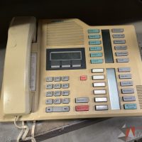 Lote 043 - 214 Teléfonos IP de diversos modelos - Imagen 10