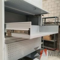 Lote 002 - 2 Gabinetes altos metálicos con 4 cajones y 2 gavetas color gris - Imagen 7