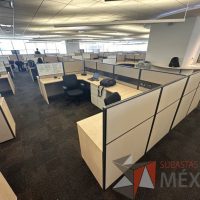 Lote 003 - Estación de trabajo para 14 personas - Imagen 8