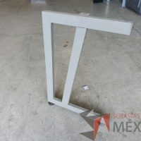 Lote 016 - Lote de 4 bases metálicas para escritorio - Imagen 2