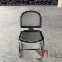 Lote 008 - Silla fija, asiento y respaldo en tela color gris
