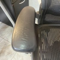 Lote 058 - Silla Herman Miller Aeron - Imagen 9