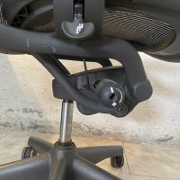 Lote 058 - Silla Herman Miller Aeron - Imagen 10