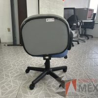 Lote 004 - 3 Sillas con ruedas, descansabrazos, asiento y respaldo - Imagen 14