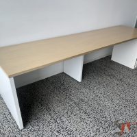 Lote 023 - Estacion de trabajo para 2 personas - Imagen 4