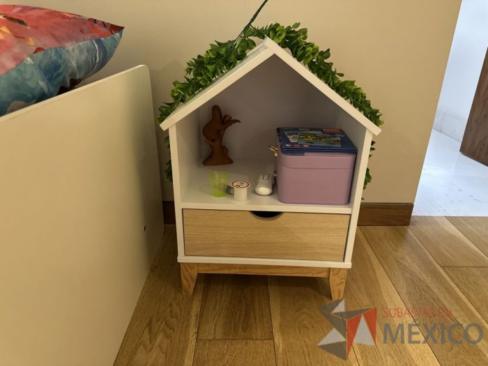 Lote 007 - Cama individual para niño con buró en forma de casa con 1 cajón - Imagen 5