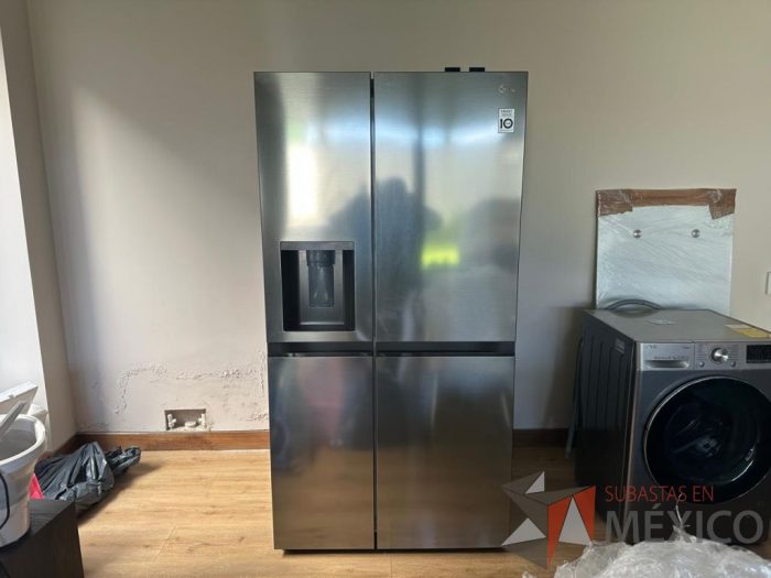 Lote 005 - Refrigerador LG, Modelo: VS27LNIP