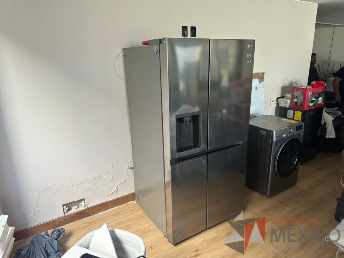 Lote 005 - Refrigerador LG, Modelo: VS27LNIP - Imagen 3