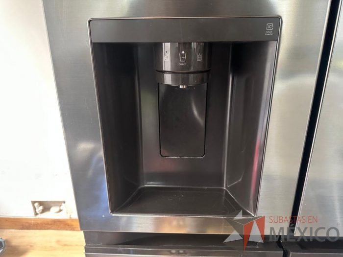 Lote 005 - Refrigerador LG, Modelo: VS27LNIP - Imagen 7