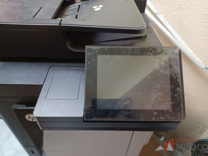 Lote 018- Impresora color laserjet enterprise Mfp M680 - Imagen 3