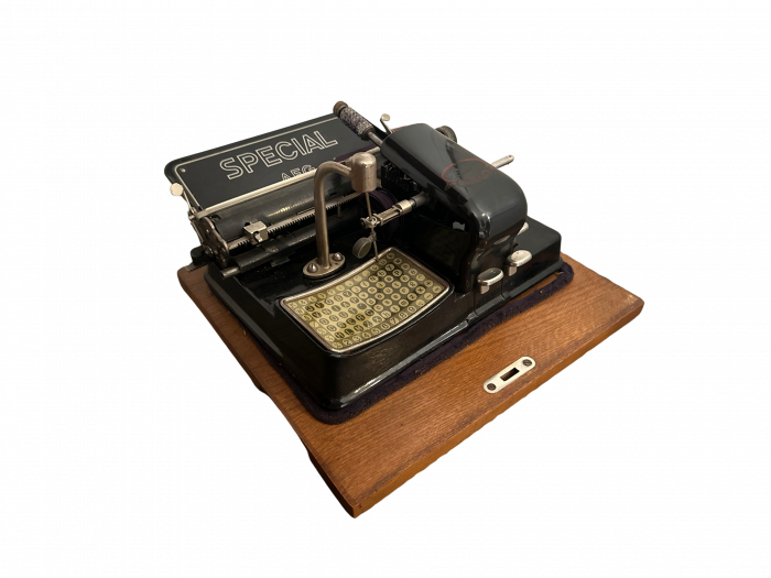 Lote 008 - Máquina de escribir Special AEG - Imagen 2