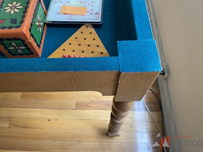 Lote 022 - Mesa de juegos belga con un cajón secreto para guardar cartas, fichas, etc... - Imagen 7