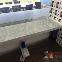 Lote 019 - Mueble de recepción con cubierta tipo mármol en escuadra - Imagen 14