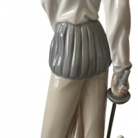Lote 003 - Figura de Don Quijote erguido, Lladró. Sello de manufactura en la base (España) - Imagen 3