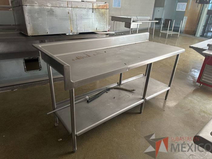 Lote 022 - Mesa de acero inoxidable - Imagen 11