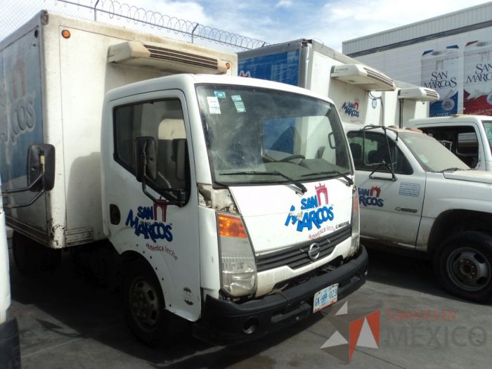 Nissan cabstar 2009