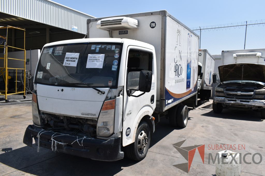 Nissan cabstar 2009